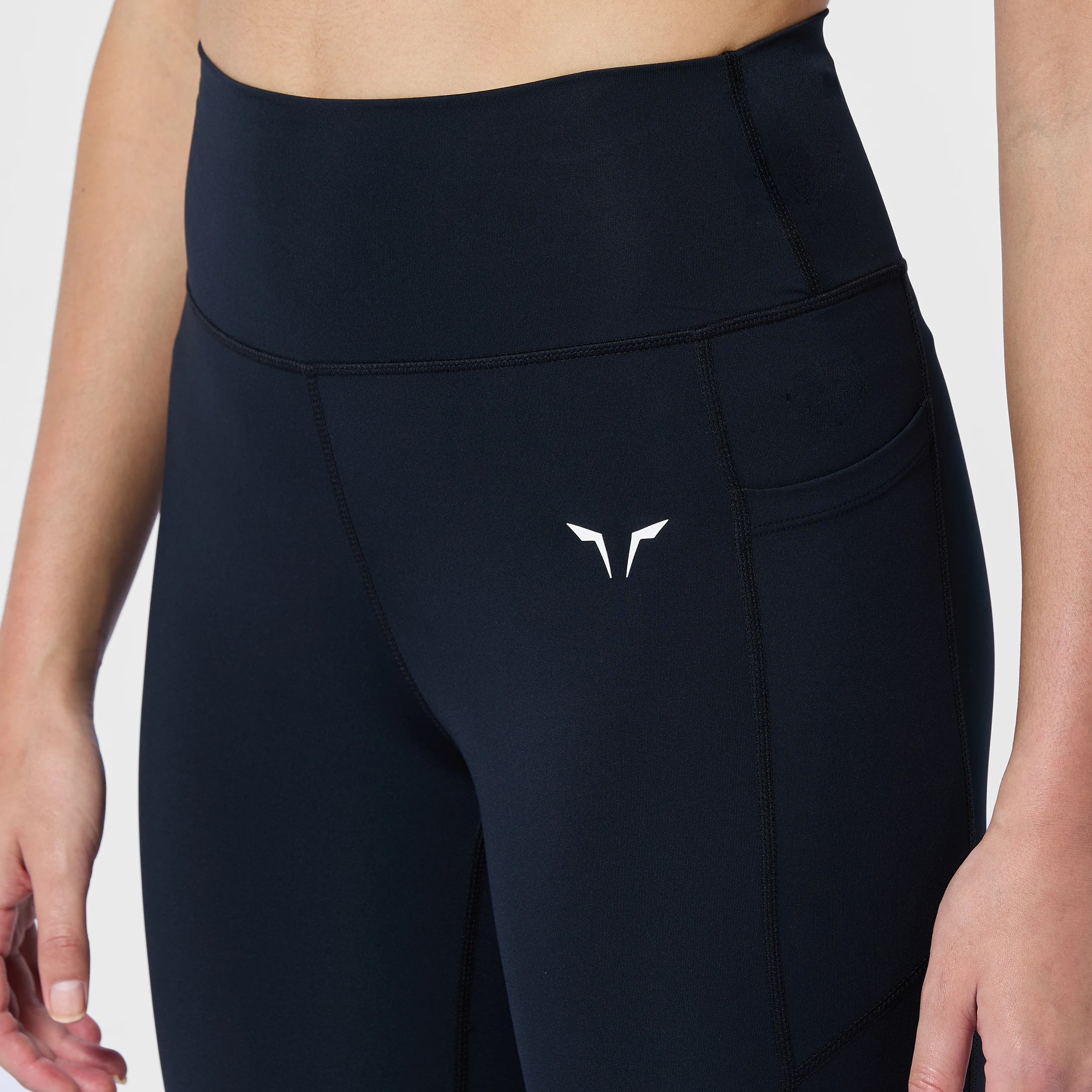 Womens Essential High Waisted Leggings 27"