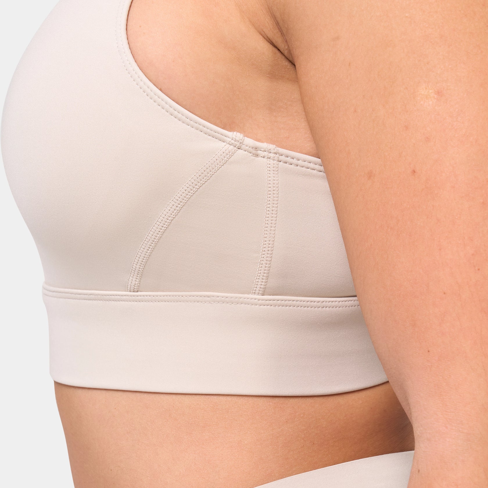 Womens Essential Racerback High Impact Sports Bra