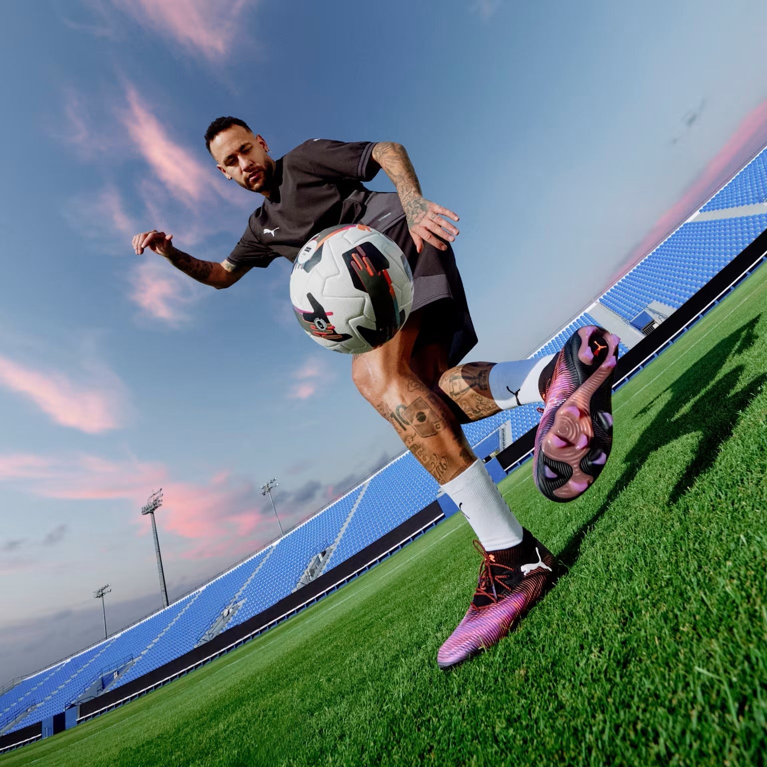 Mens FUTURE 8 Ultimate Firm Ground Boot