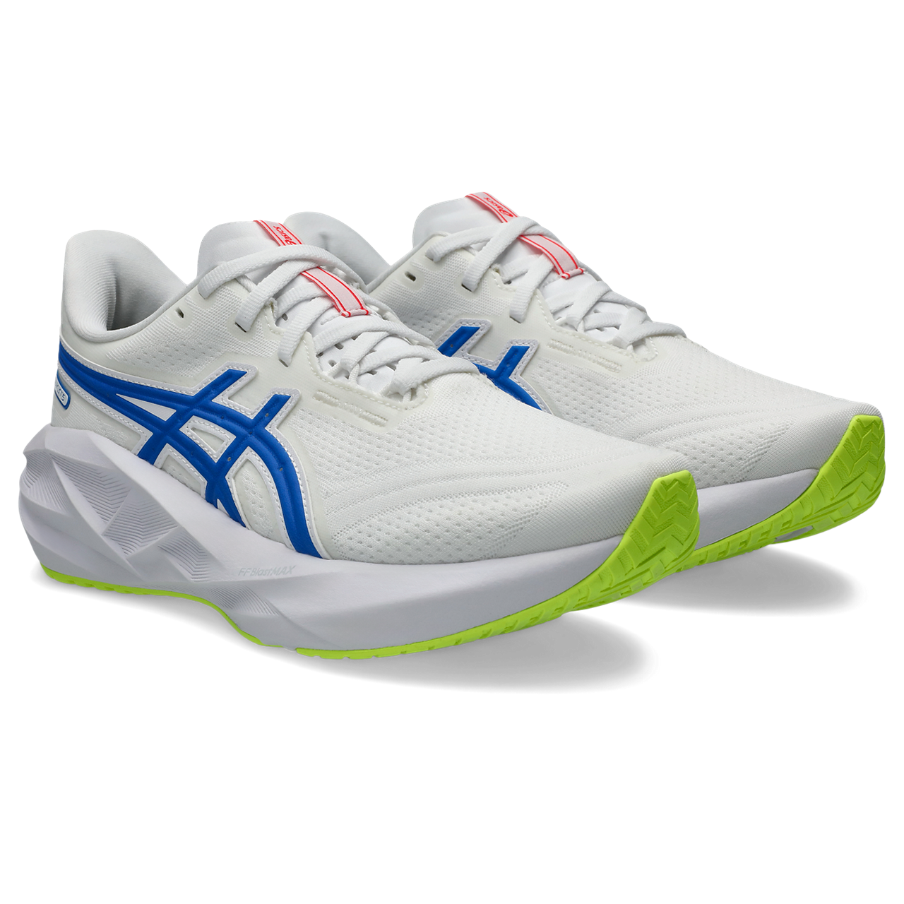 Womens Novablast 5 Luxe Shoe