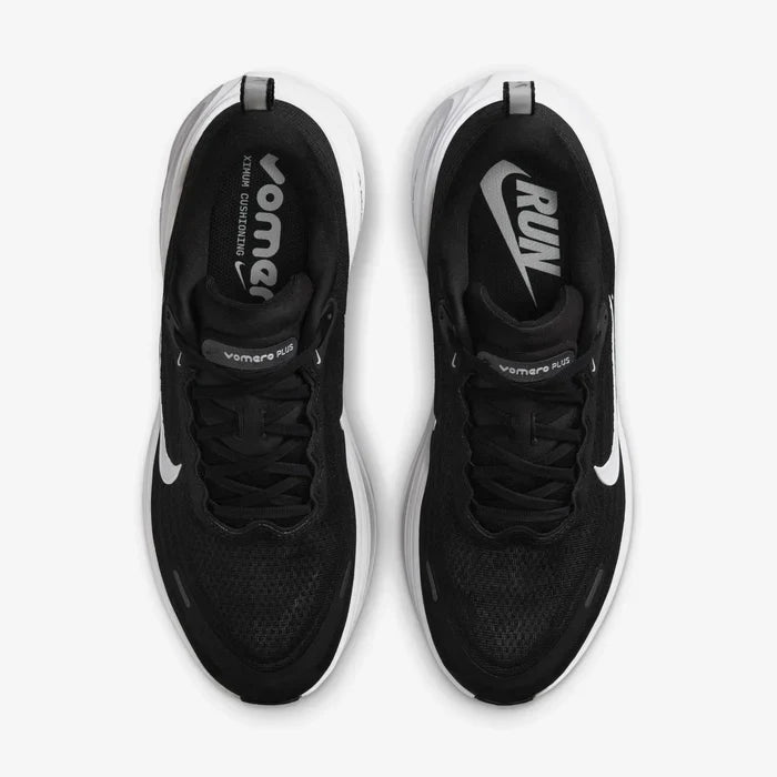 Mens Vomero Plus Running Shoe