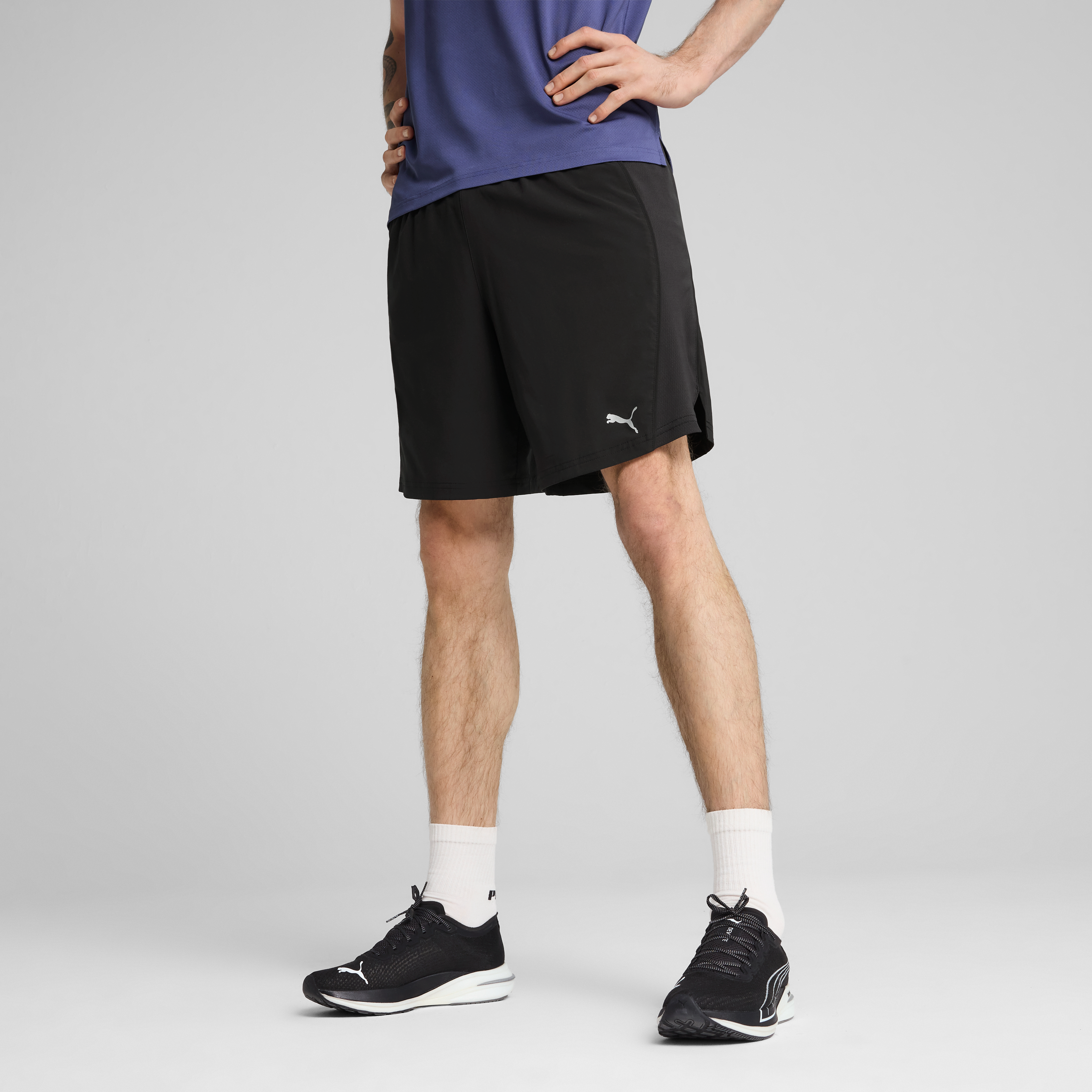 Mens Run Velocity 7 Inch Short
