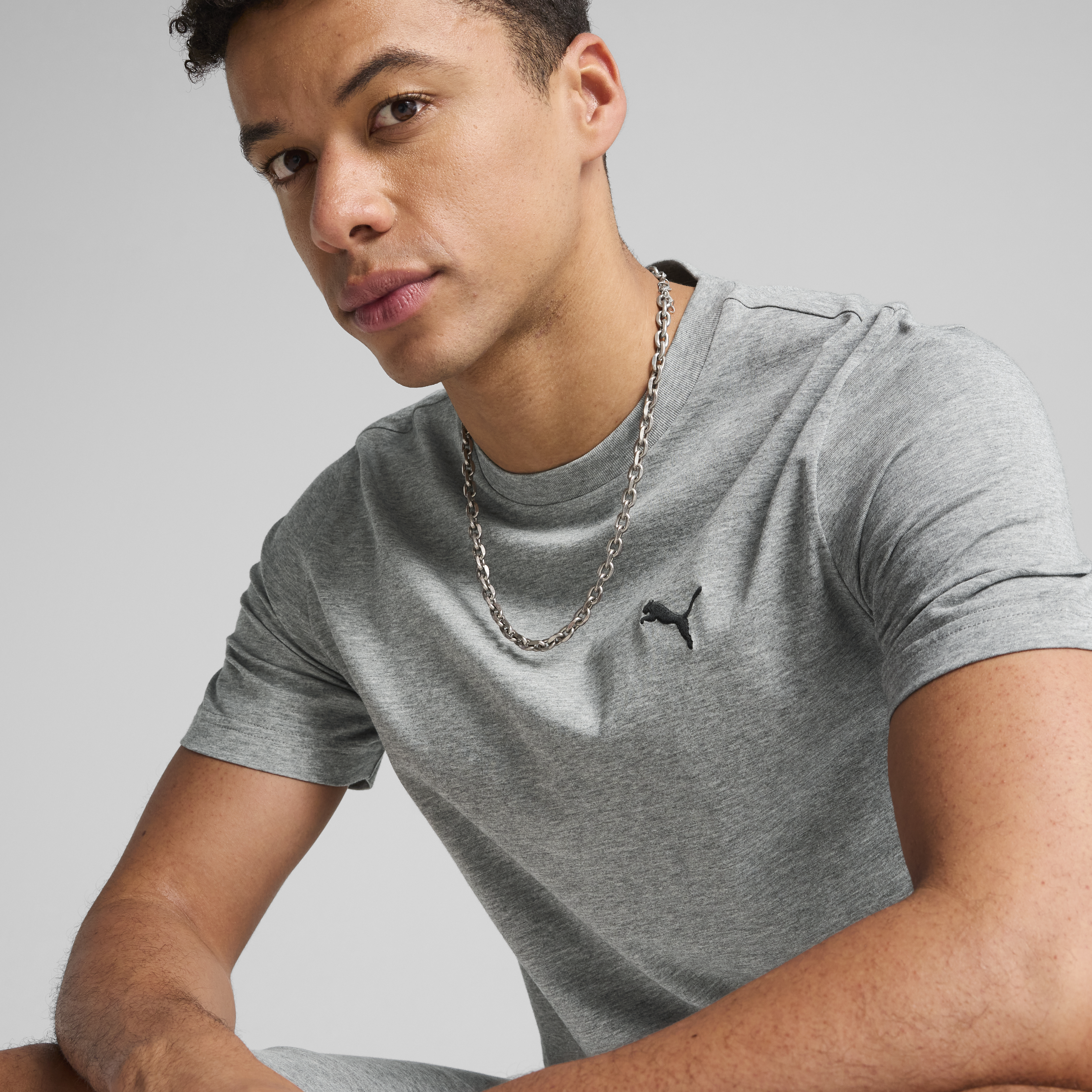 Mens Essential Small Logo Short Sleeve T-Shirt