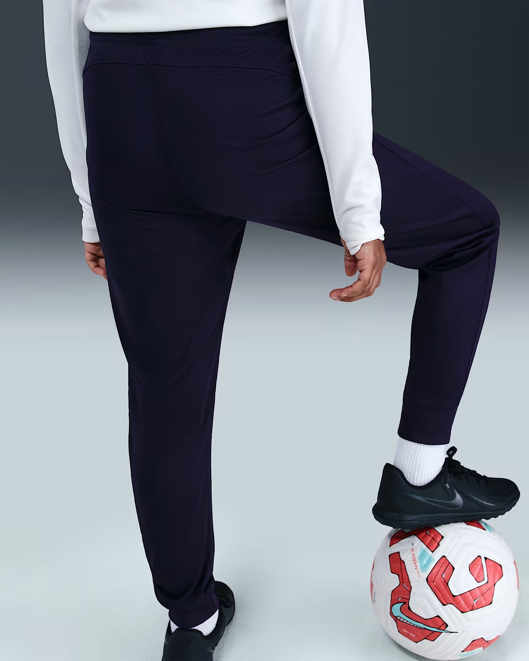 Junior FC Barcelona 25/26 Strike Track Suit