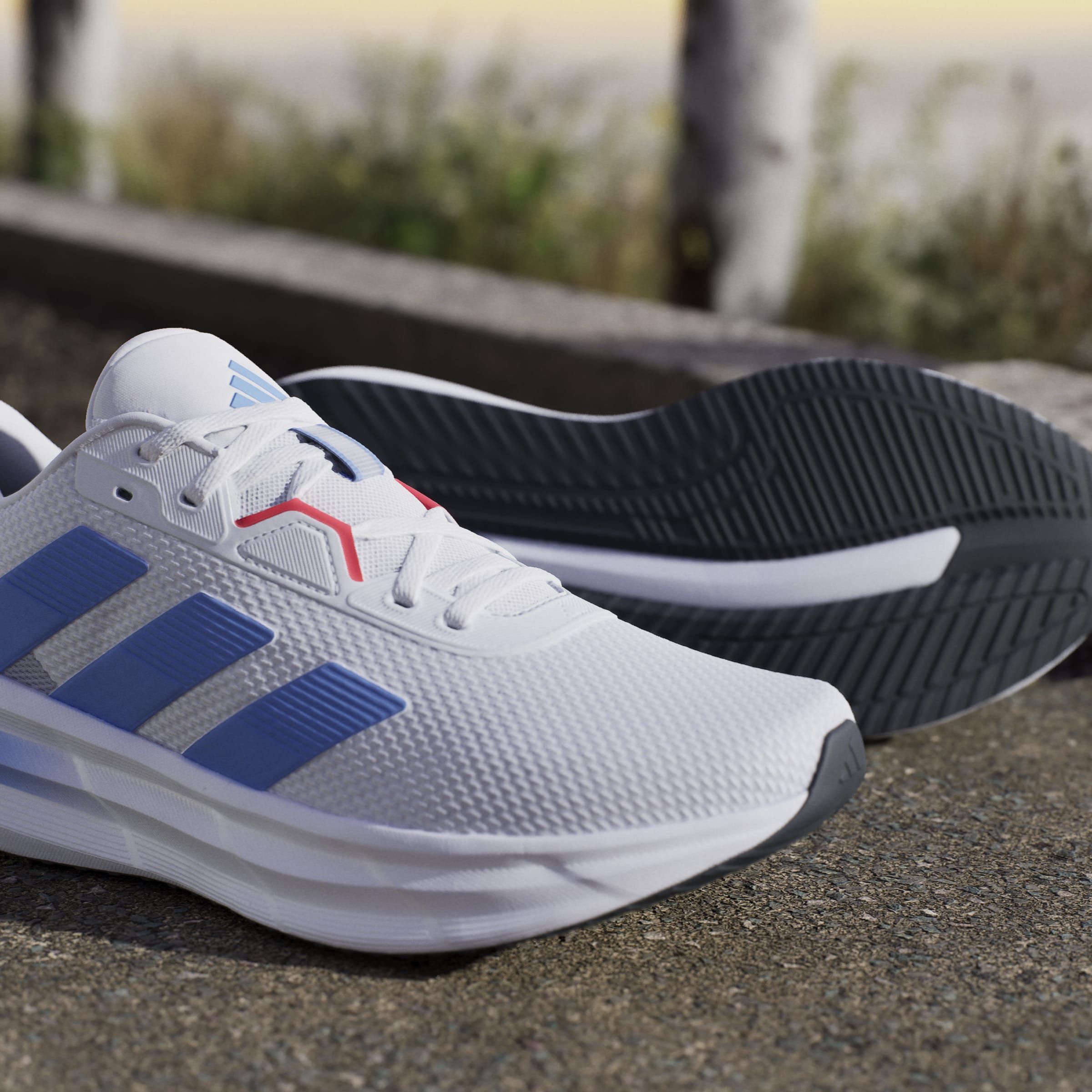 Mens Galaxy 7 Running Shoe