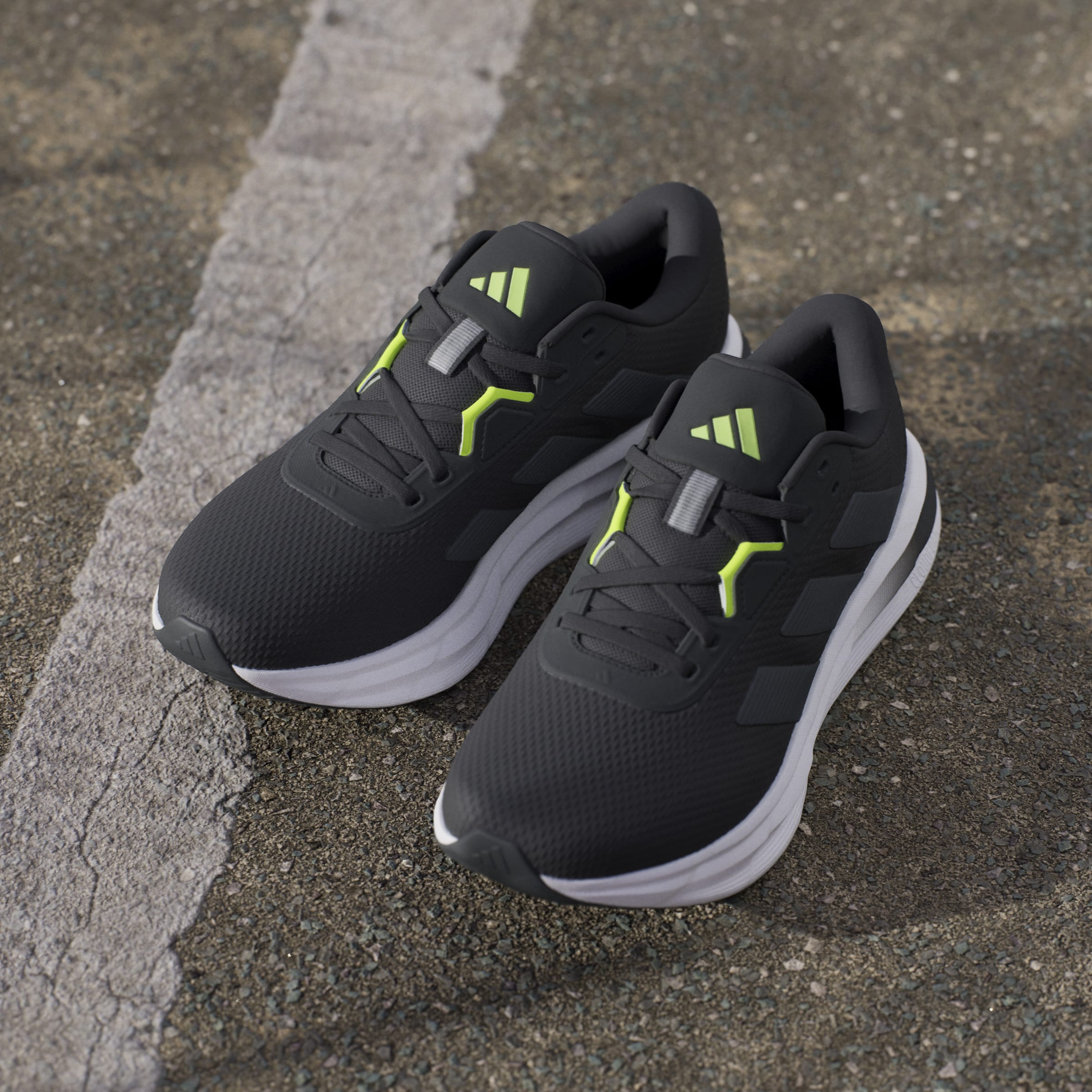 Mens Galaxy 7 Running Shoe