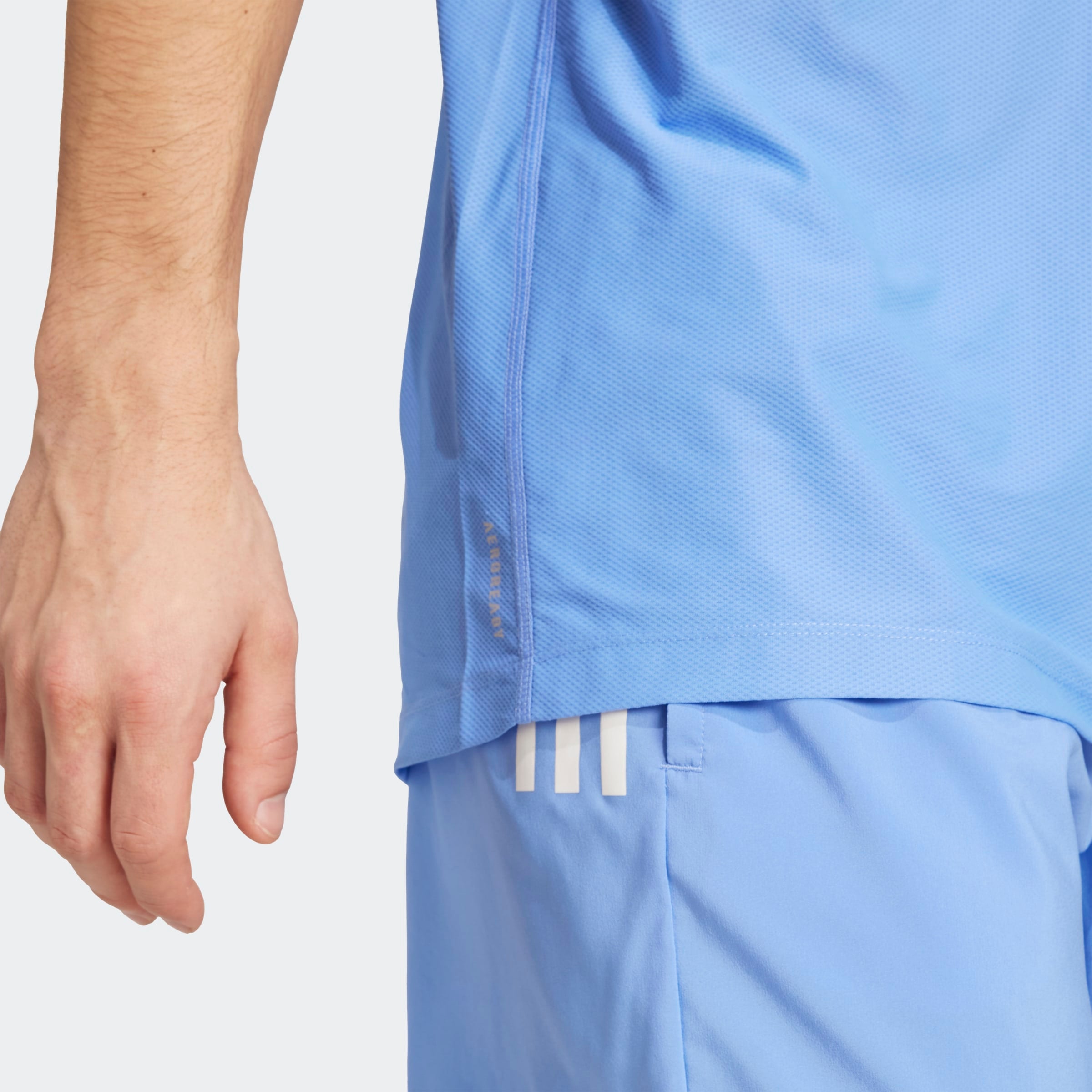 Mens Own the Run Base Short Sleeve T-Shirt