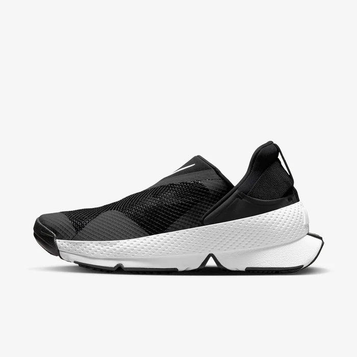 NIKE GO FLYEASE