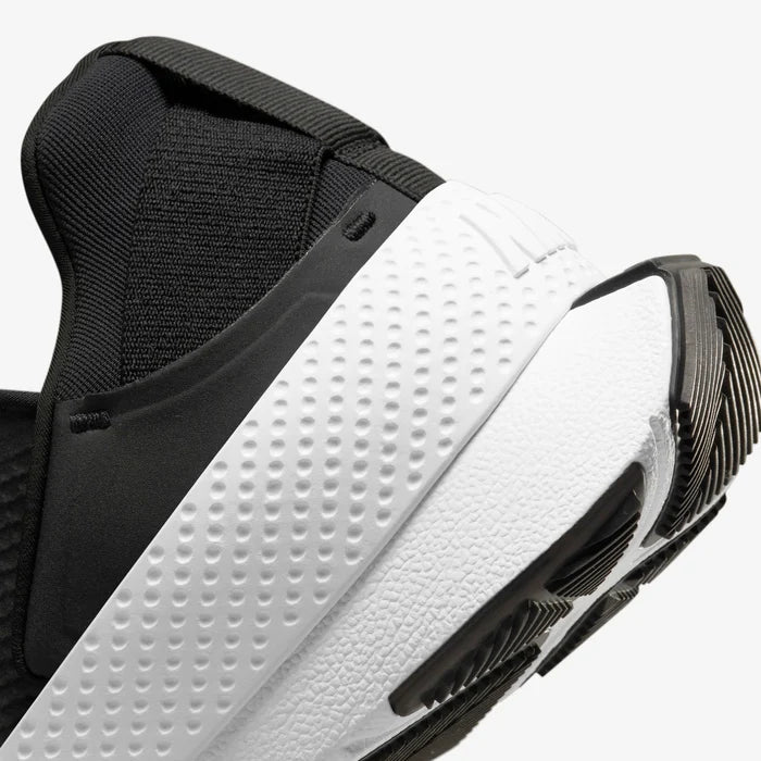 NIKE GO FLYEASE