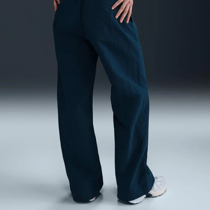 Womens Trend Woven Mid-Rise Pant