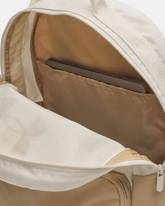 Unisex Essential Backpack