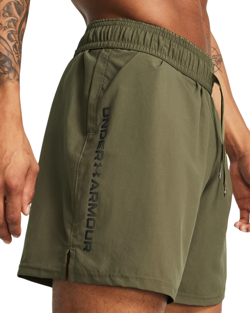 Mens Woven Graphic Short